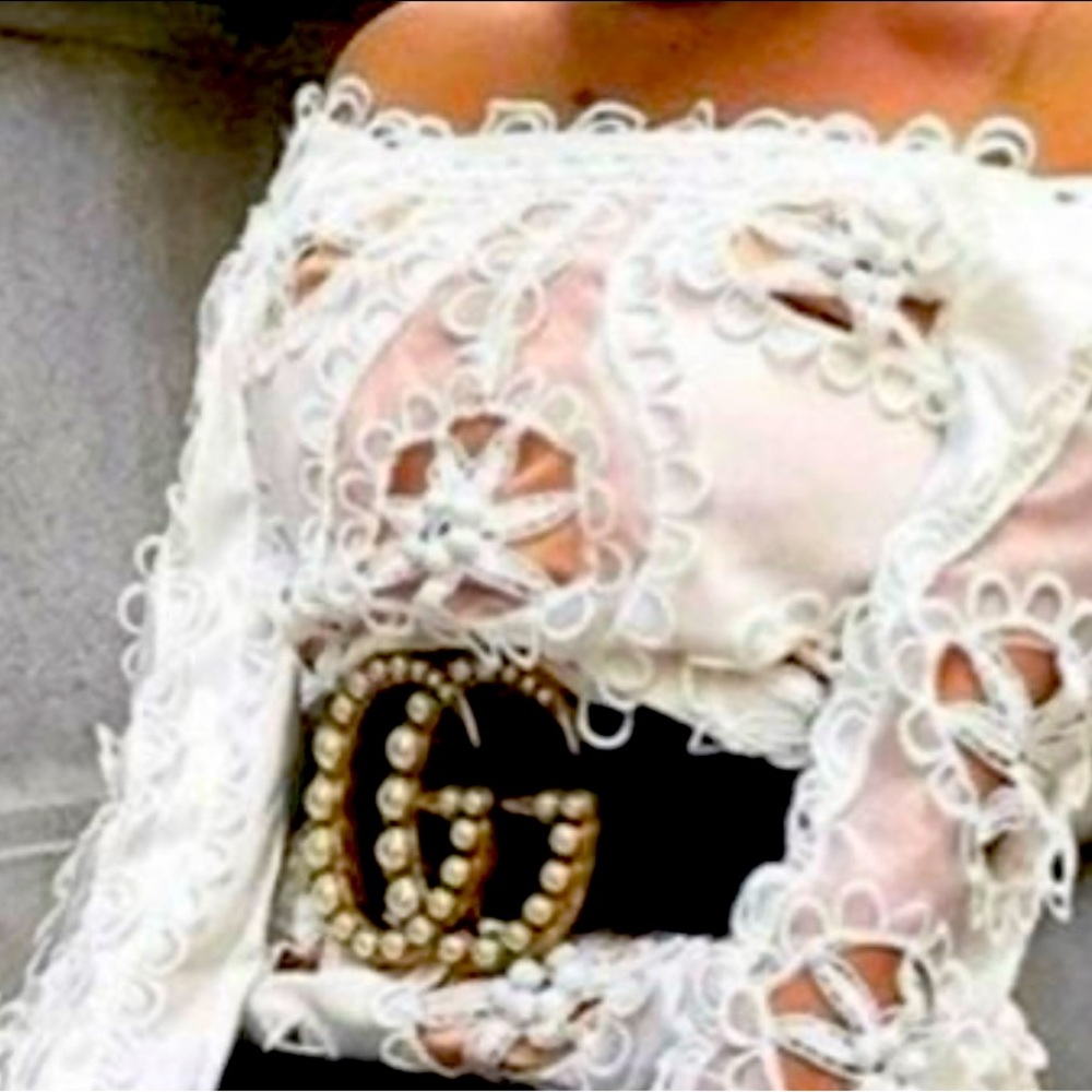 Beautiful big buckle pearl Gucci Belt
